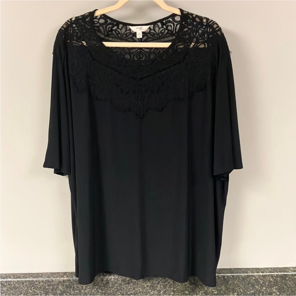 3/$15 ❤️ Terra & Sky black shirt lace shoulder detail 3x
